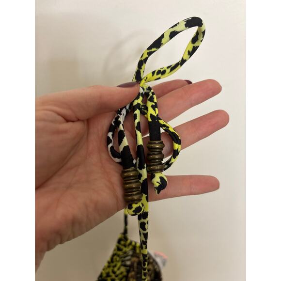 Billabong Bikini Womens Medium Neon Yellow Leopard Print Triangle Top NWT - Picture 5 of 8